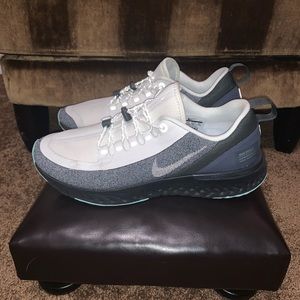 Women's Nike Odyssey React Shield (Size 9)